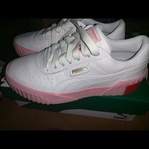 Pretty pink/white sneakers